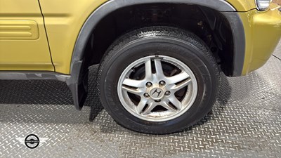 Lot 620 - 1999 HONDA CR-V ES