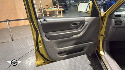 Lot 620 - 1999 HONDA CR-V ES