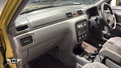 Lot 620 - 1999 HONDA CR-V ES