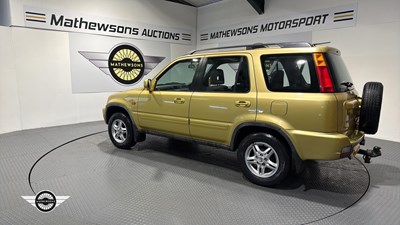 Lot 620 - 1999 HONDA CR-V ES
