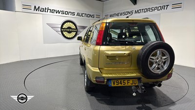 Lot 620 - 1999 HONDA CR-V ES