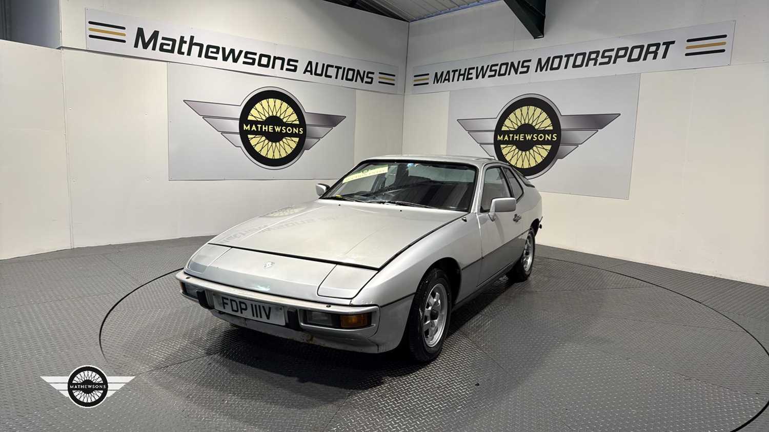 Lot 68 - 1980 PORSCHE 924