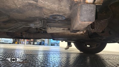 Lot 646 - 2000 JAGUAR XJ8 AUTO