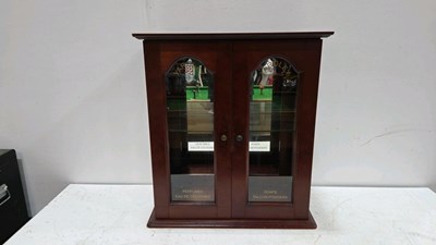Lot 671 - VINTAGE STYLE SHOP DISPLAY CABINET