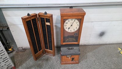 Lot 179 - NATIONAL ELECTRIC VINTAGE CLOCKING IN MACHINE WITH CARD STORAGE