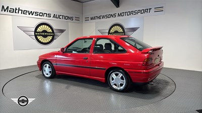 Lot 762 - 1993 FORD ESCORT RS 2000