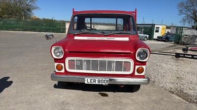 Lot 50 - 1976 FORD
