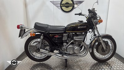 Lot 414 - 1974 SUZUKI GT550
