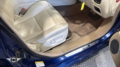 Lot 502 - 2004 JAGUAR XJR V8 S/C AUTO
