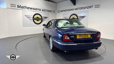 Lot 502 - 2004 JAGUAR XJR V8 S/C AUTO
