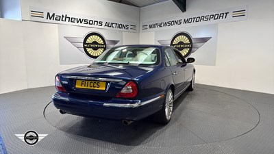 Lot 502 - 2004 JAGUAR XJR V8 S/C AUTO