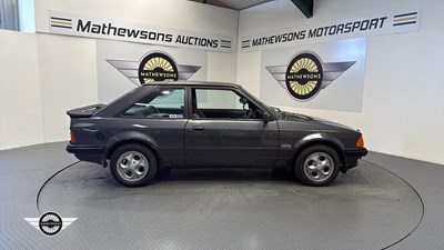 Lot 832 - 1985 FORD ESCORT XR3I