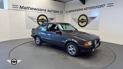 Lot 832 - 1985 FORD ESCORT XR3I