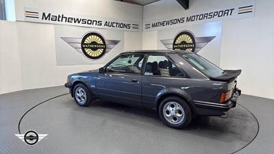 Lot 832 - 1985 FORD ESCORT XR3I