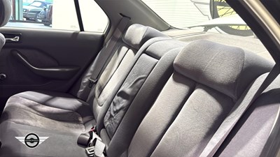 Lot 672 - 1995 ROVER 620 SI AUTO