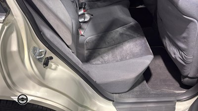 Lot 672 - 1995 ROVER 620 SI AUTO