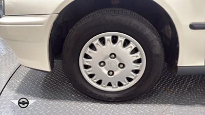 Lot 672 - 1995 ROVER 620 SI AUTO