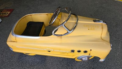 Lot 443 - CHILDS AMERICAN PEDAL CAR TAXI