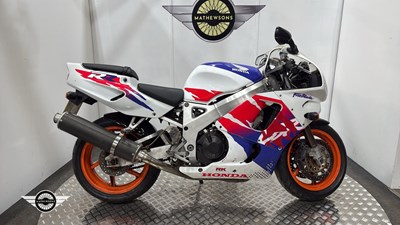 Lot 856 - 1994 HONDA CBR900RR