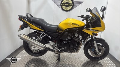 Lot 92 - 2002 YAMAHA FZS 600