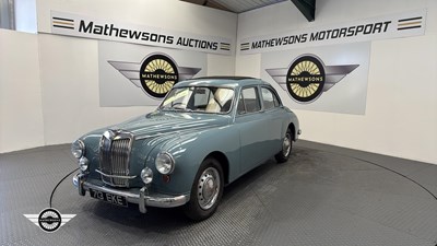 Lot 729 - 1958 MG MAGNETTE