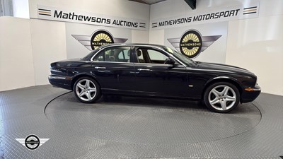 Lot 760 - 2006 JAGUAR XJ EXECUTIVE TDVI AUTO