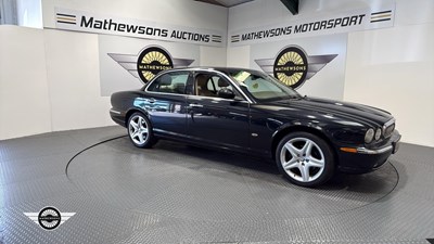 Lot 760 - 2006 JAGUAR XJ EXECUTIVE TDVI AUTO