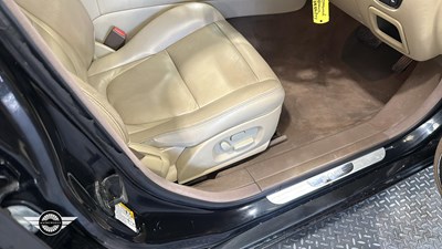 Lot 760 - 2006 JAGUAR XJ EXECUTIVE TDVI AUTO