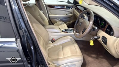Lot 760 - 2006 JAGUAR XJ EXECUTIVE TDVI AUTO