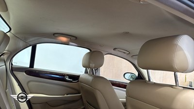 Lot 760 - 2006 JAGUAR XJ EXECUTIVE TDVI AUTO