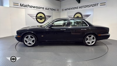 Lot 760 - 2006 JAGUAR XJ EXECUTIVE TDVI AUTO