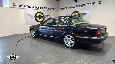 Lot 760 - 2006 JAGUAR XJ EXECUTIVE TDVI AUTO