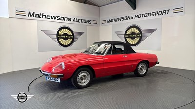 Lot 899 - 1978 ALFA ROMEO 2000 SPIDER VELOCE