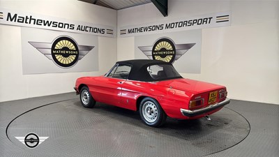 Lot 899 - 1978 ALFA ROMEO 2000 SPIDER VELOCE