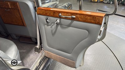 Lot 304 - 1964 BENTLEY S3