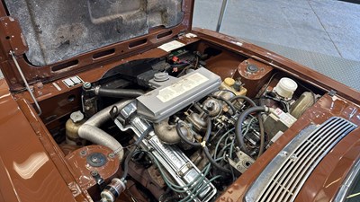 Lot 724 - 1977 TRIUMPH STAG AUTO