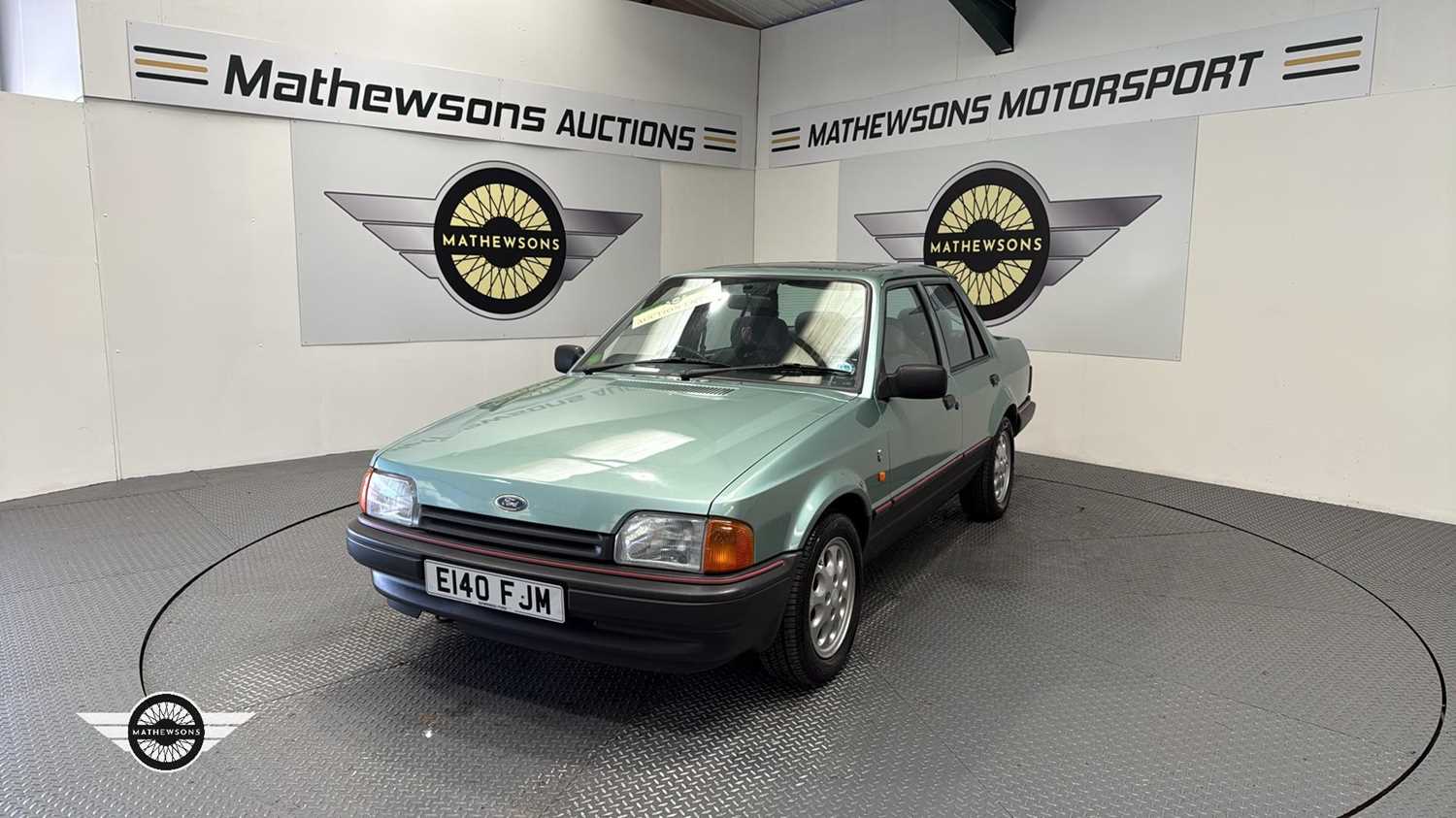 Lot 752 - 1987 FORD ORION GHIA I