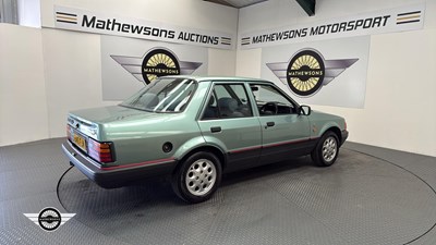 Lot 752 - 1987 FORD ORION GHIA I