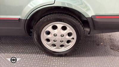 Lot 752 - 1987 FORD ORION GHIA I