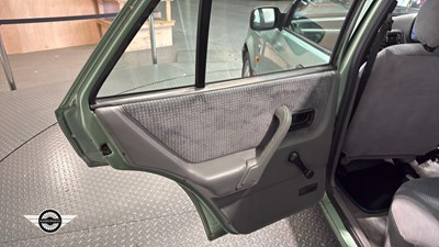 Lot 752 - 1987 FORD ORION GHIA I
