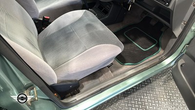Lot 752 - 1987 FORD ORION GHIA I