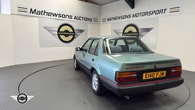 Lot 752 - 1987 FORD ORION GHIA I
