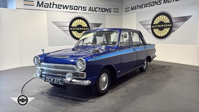 Lot 880 - 1965 FORD CORTINA SUPER
