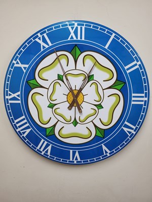 Lot 309 - HANDMADE 32" YORKSHIRE ROSE CLOCK