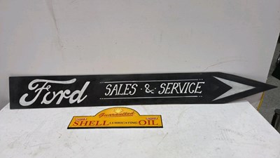 Lot 401 - REPRO GUARANTEED SHELL CAST SIGN + FORD ARROW WOODEN SIGN