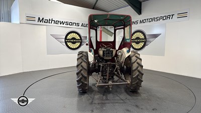 Lot 114 - 1966 DAVID BROWN 770 SELECTAMATIC TRACTOR