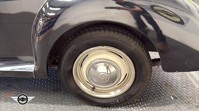 Lot 98 - 1955 MORRIS MINOR CONVERTIBLE