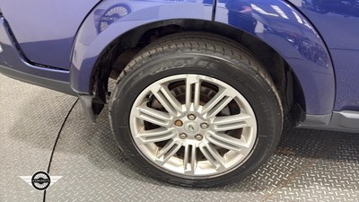 Lot 172 - 2010 LAND ROVER DISCOVERY XS