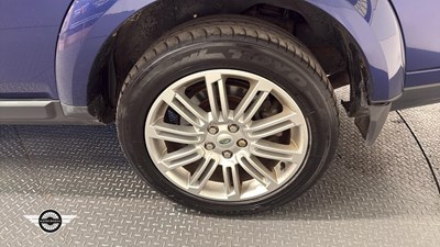 Lot 172 - 2010 LAND ROVER DISCOVERY XS