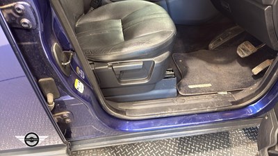 Lot 172 - 2010 LAND ROVER DISCOVERY XS